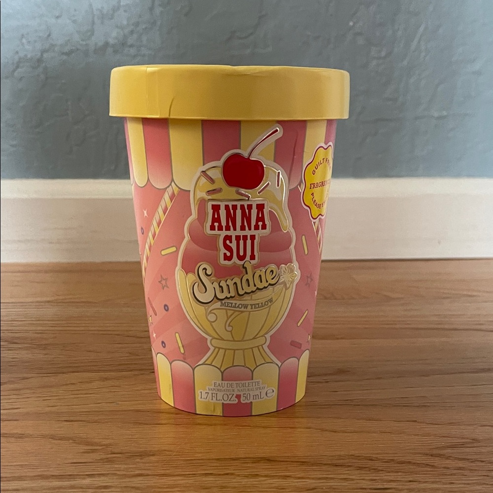 Anna Sui Sundae Party Cup - Pink and Yellow Delight